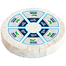 Сыр Бри ТМ Alti весовой 50% 1050г